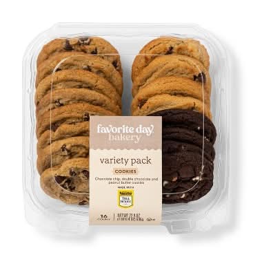 Favorite Day Cookies Variety pack (22.4 oz, 16 ct)