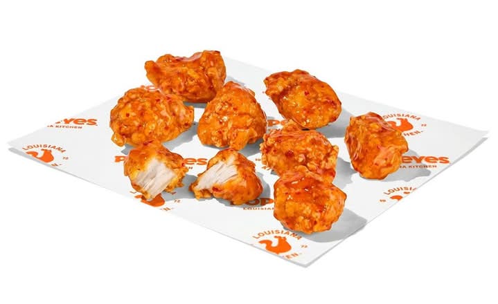 8 Boneless Hot Honey