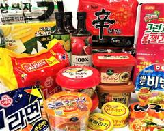 MOAMOA  韓国食品&韓国コスメ専門店 / korean food & korean cosmetics