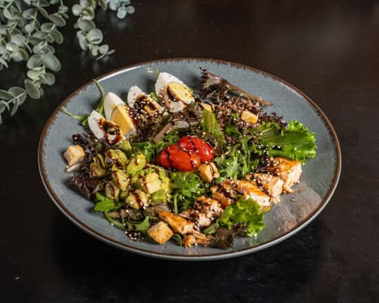 Salada de Salmão