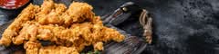 Crispy Cluckers Table (1234 N Halsted St)