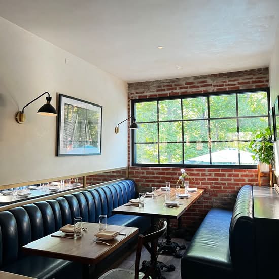 Mill & Main Restaurant