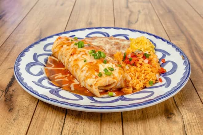 BURRITO ESPECIAL - CHICKEN MACHACA