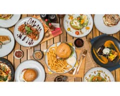 Cafe La Fleur (Parkwood)