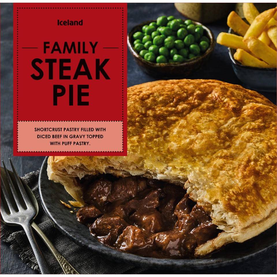 Iceland Family Steak Pie (700g)