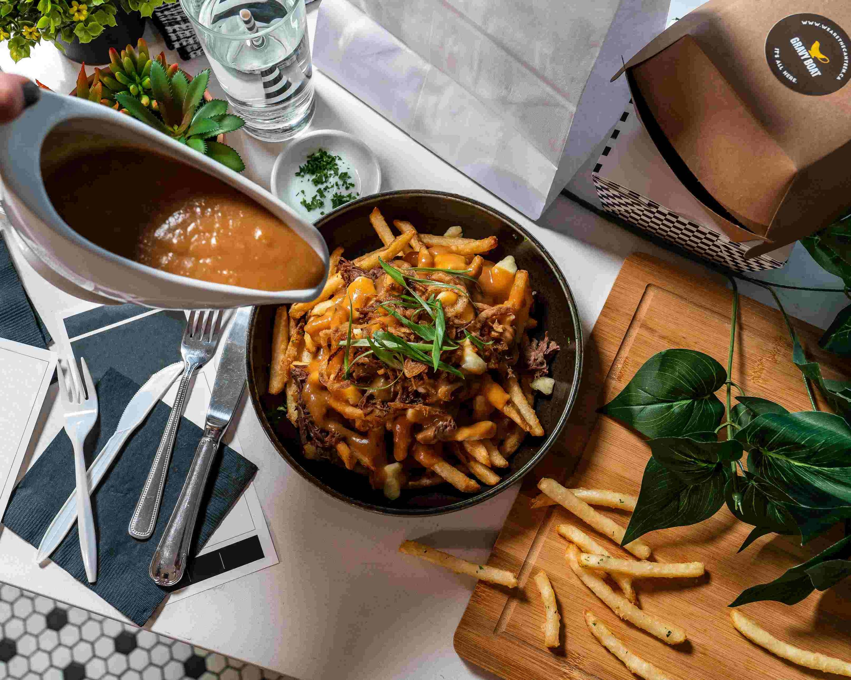 Order Gravy Boat (130 3rd Ave) Delivery【Menu & Prices】 Calgary Uber Eats