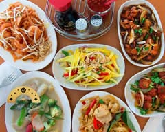 The Zen Hakka & Thai [Stouffville]