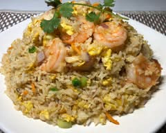 Lucky Kitchen (12257 Limonite Avenue, Eastvale, CA, US, 91752)