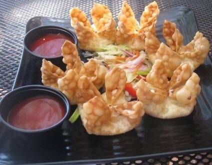 A9. Fried Crab Rangoon (8)