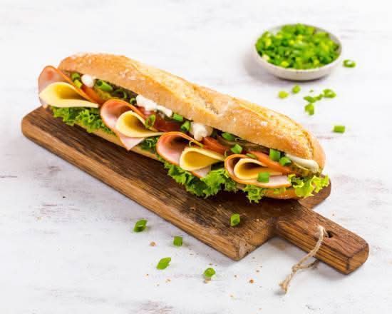 Bagietka Pszenna z Szynką i Serem Deli by Shell