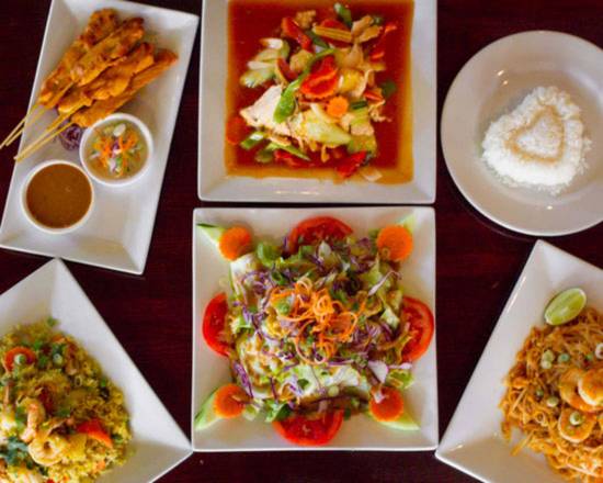 At Siam Thai Cuisine
