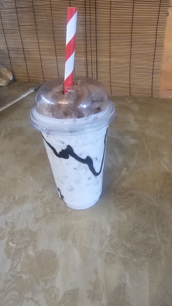Mb (Bueno) Milkshake 16oz