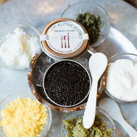 French Alpine Bistro - Crêperie du Village