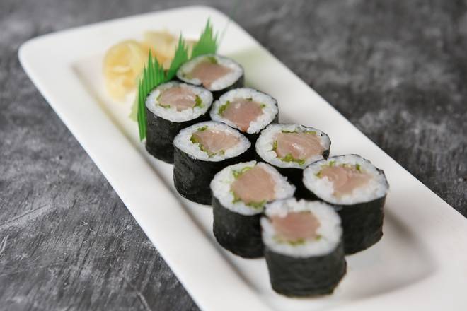 Yellowtail Roll