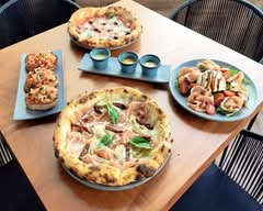 UGOLINA PIZZERIA NAPOLETANA (Cancun)