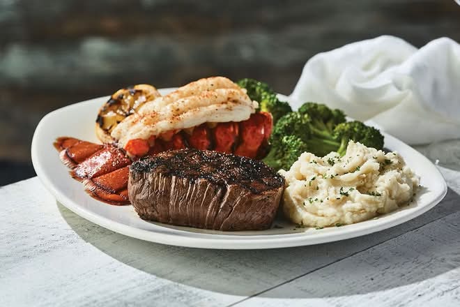 7oz Barrel Cut Filet & Lobster Tail
