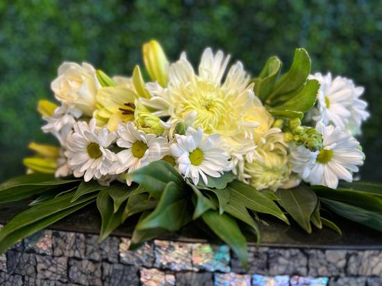 Detroit Flower Delivery By DBG Flowers