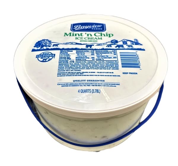 Bayview Farms Ice Cream, Mint 'N Chip (4 qt)