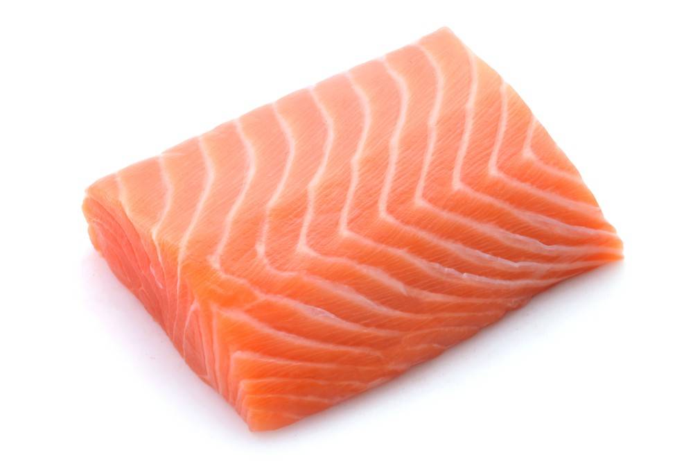 Fresh Atlantic Salmon Fillet Family Pack (price per kg, approx. 800 g)