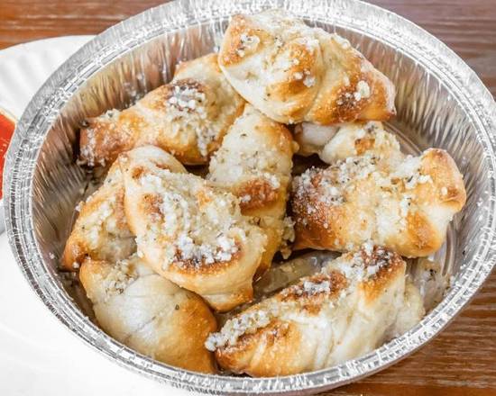 Garlic Knots (6 pcs)