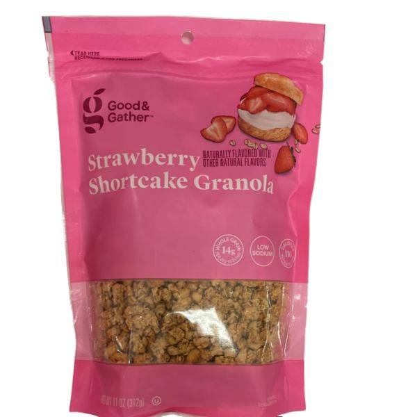 Good & Gather Shortcake Granola (strawberry )