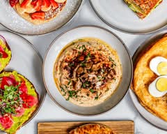 Ella's Cafe Espresso & Wine Bar