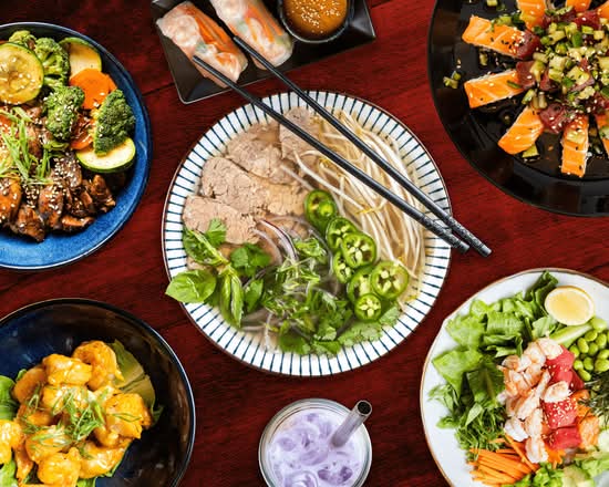 Mr. Pho Cacho (Tijuana)