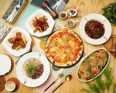 Boulevard Cafe 新店店