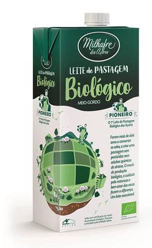 Leite de pastagem meio-gordo UHT bio