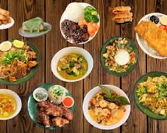 Crimson Dragon Cafe (1450 State St)