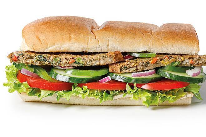 Spicy Vegan Patty Sandwich 15 cm
