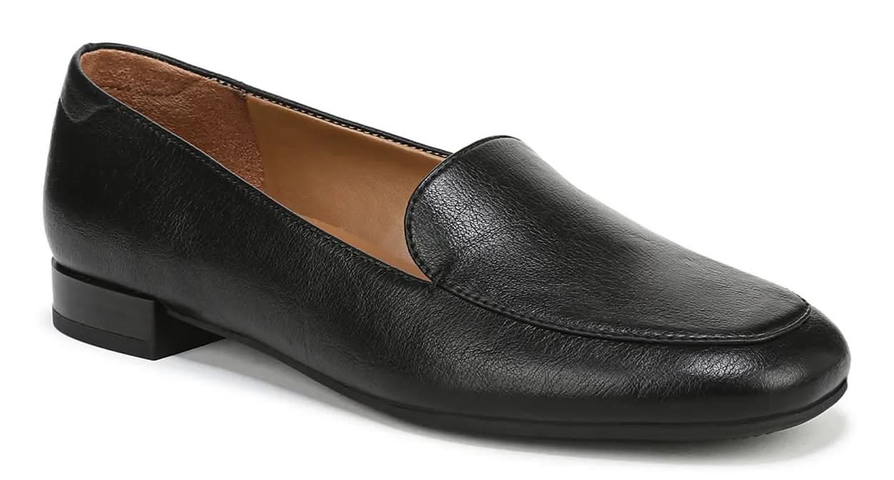 Naturalizer Dahlia Loafer (Black Medium - 9)