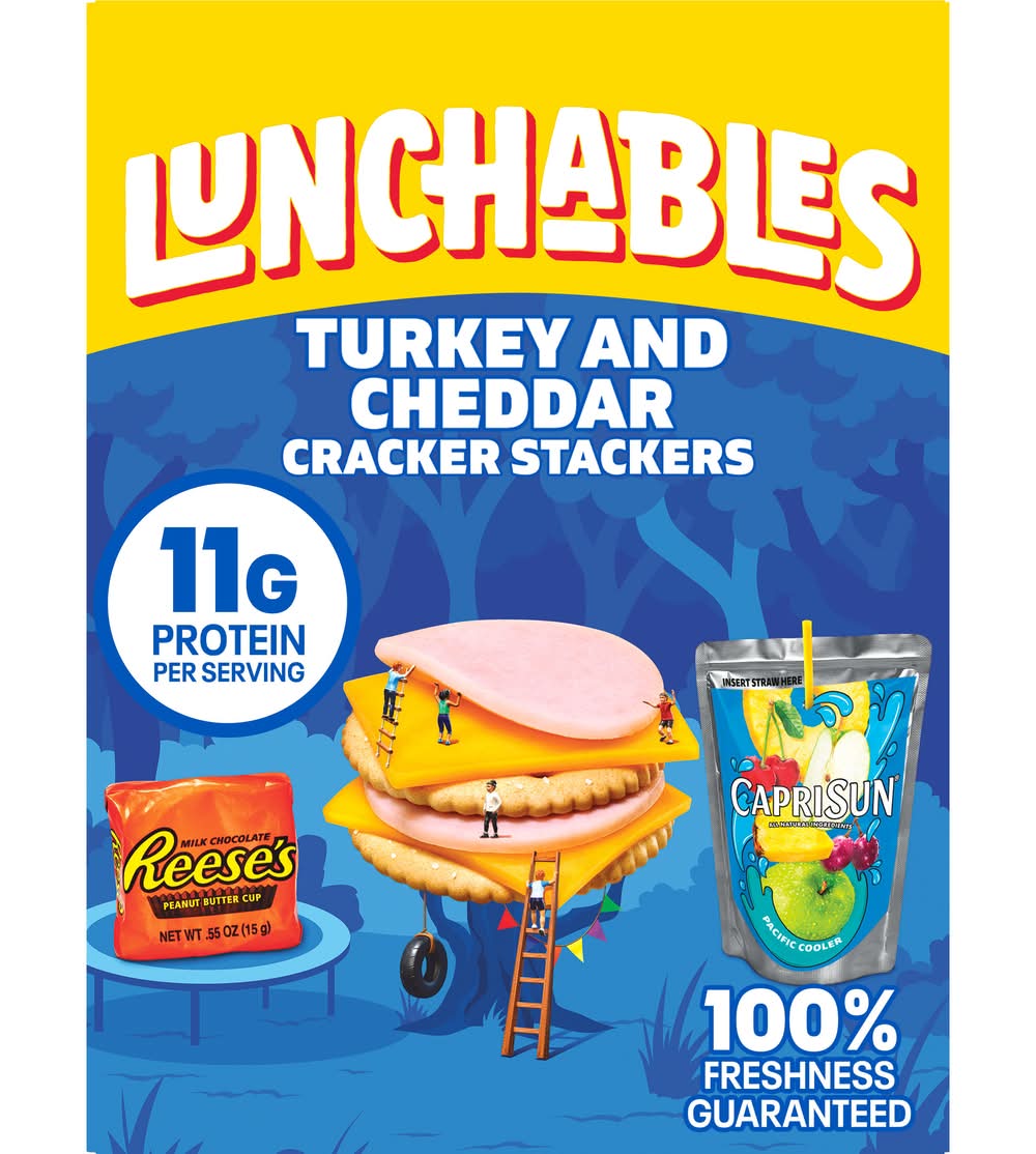 Lunchables Turkey & Cheddar Cracker Stackers Lunch Combinations (8.9 oz)