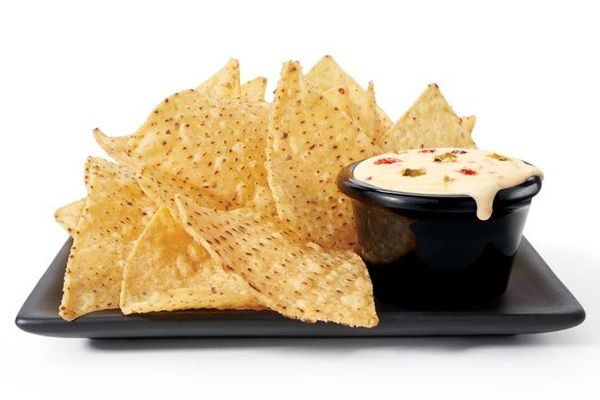 Nacho Chips & Queso