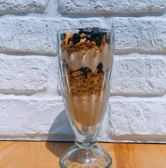 Cashew Lemon Berry