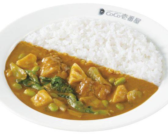 チキンと春の彩りカレー Chicken and spring vegetable curry