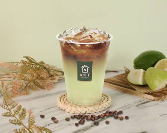 芭樂檸檬鮮果咖啡-中杯 Guava Lemon Cold Brew Coffee