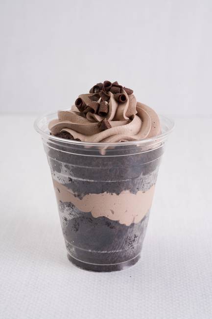 Chocolate Cake 12 oz Cup