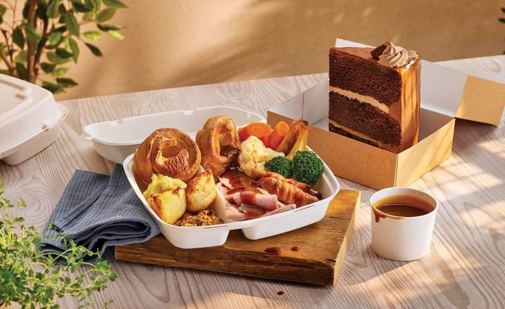 Carvery & Cake Bundle