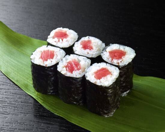 鉄火巻【 V856 】 Tuna Sushi Roll