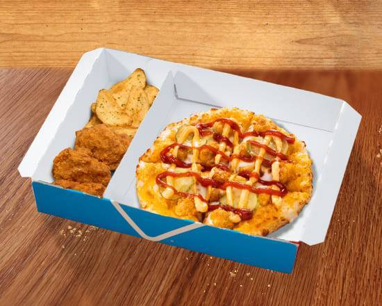 ピザBENTO チーズチキンバーガーピザ＋お好きなサイド2個Pizza BENTO Cheese Chicken Burger Pizza + Any 2 Sides