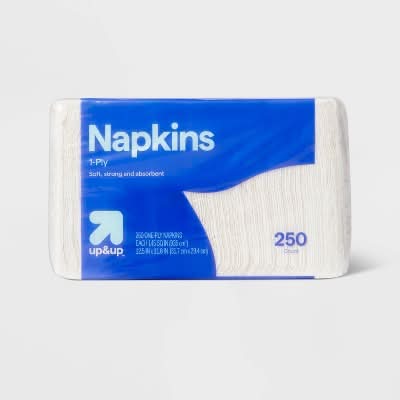 up&up Disposable Paper Napkins, 12.5 In x 11.6 In (250 ct)