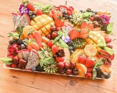 Neighbors & Friends Cafe (88 E Union St)