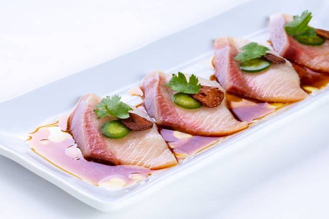 (g054) Yellowtail Jalapeno Sashimi