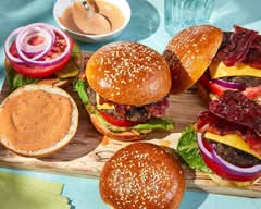 Bambino's Burgers (114 E Main St)