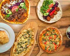 City Grill - Kebap & Pizza mit Gartenwirtschaft (Stuttgart)
