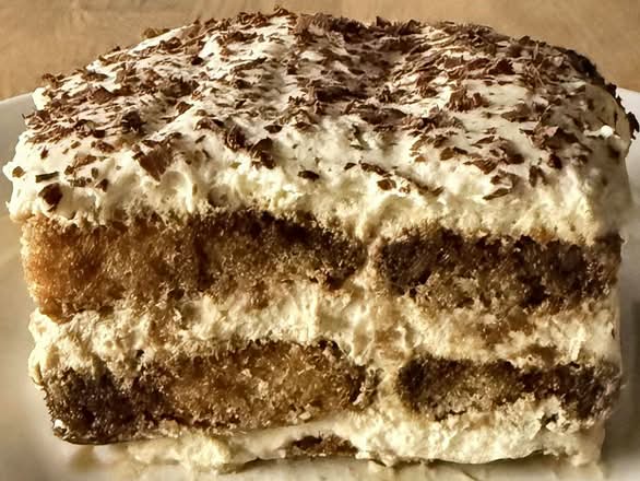 Tiramisu Cake