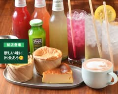 Whole Cafe　ホールカフェ