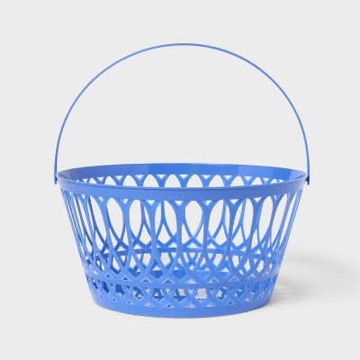 Spritz Vintage Plastic Easter Basket, Dark Blue