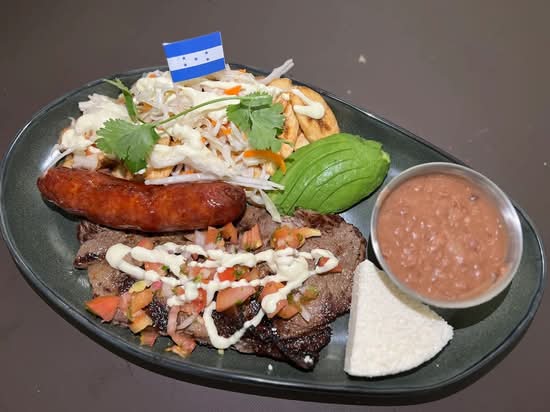 Malaquita Restaurant (Brick)